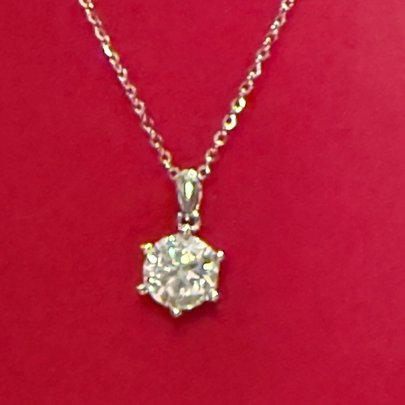 MOISSANITE 925 SILVER 2TCW Solitaire NecklaceMSRP:$1 780.00 NWT & GRA